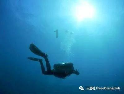 你是因为什么原因而不愿意生孩子？游戏画面