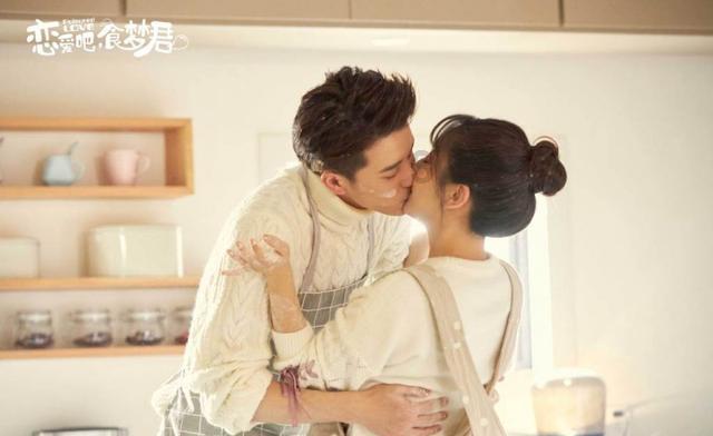 报复式空袭!美军空袭伊拉克境内三处设施