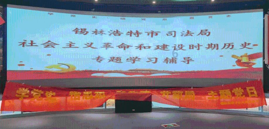 【委员来当推荐官】路边音乐会：广场台阶作舞台 音乐无处不在